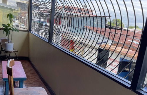 Carmen Apartment | "Luxurious Central Apt | 5 min from the airport!"