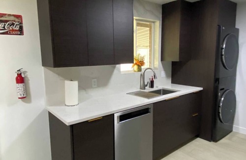 West Valley City House | luxurious Charming 2-bed house with WiFi and AC with arcade pac-man pet friendly