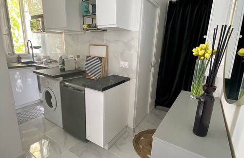 Sorano Apartment | Luxurious & Chic 2-Room Apartment near Paris & Disneyland