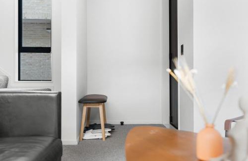 Sydenham Apartment | Luxurious City Retreat 3 Bed 3 Bath Near CBD