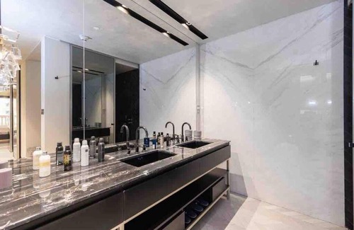 Doha Apartment | Luxurious Condo in the pearl 1BD~1.5BA