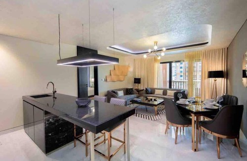 Doha Apartment | Luxurious Condo in the pearl 1BD~1.5BA