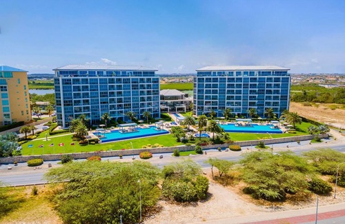 Palm Beach Condo | Luxurious condo with a perfect ocean and sunset view