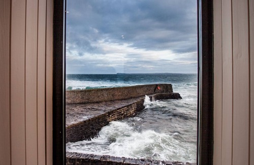 Keiss House | Luxurious historic seaside house on the North Coast 500