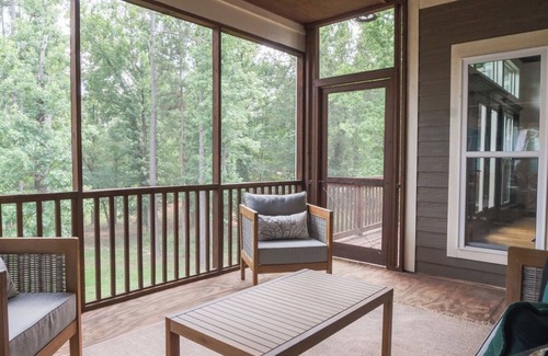 Appling House | Luxurious Lake Front Estate, Sleeps 20 with Game Room and dock, pet friendly.
