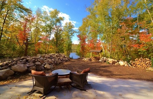 Biwabik House | Luxurious Lakefront Retreat: 4 Br/3 Ba, Ski/Golf/Swim, Sleeps 16