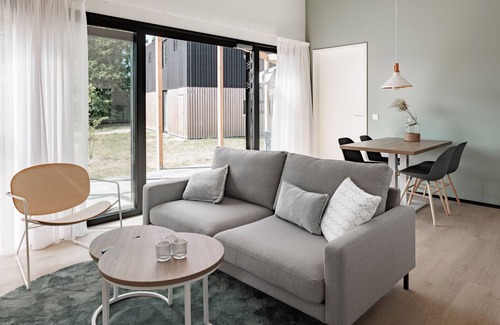 Municipality of Brielle House | Luxurious lodge on the Brielse Meer