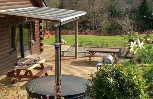 Carrowkennedy Cabin | Luxurious log cabin Connemara/Westport