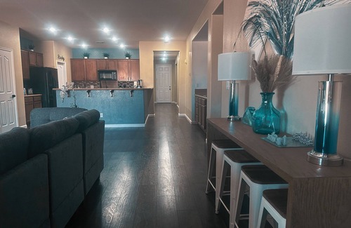 Pahrump House | Luxurious Master Bedroom in pleasant Pahrump with AC, fitness room, WiFi
