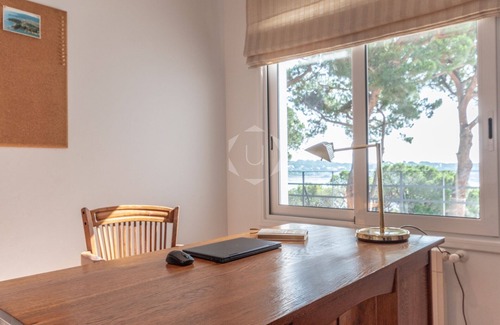 Sant Feliu de Guixols Villa | Luxurious Mediterranean villa in front of the sea overlooking the bay of Sant Pol.