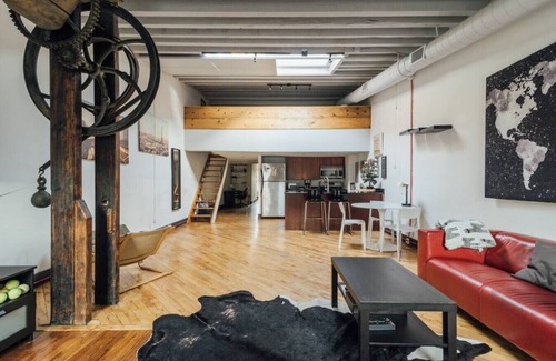Old City Apartment | ☆ LUXURIOUS OLD CITY PENTHOUSE ☆