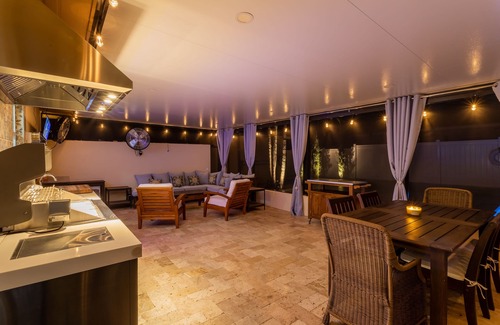 Boynton Beach House | Luxurious Pool & Spa getaway. Prime Location in Boynton Beach!