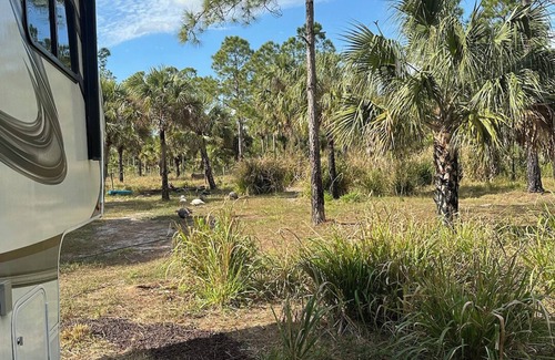 Rural Estates House | Luxurious RV in an off grid nature preserve