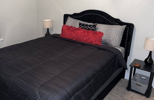Friendswood Apartment | ✨Luxurious Stylish Spacious 2bdrm✨Near plenty shopping and mall