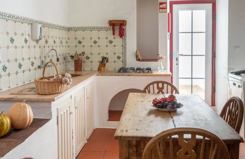 Redondo Villa | Luxurious Traditional Farmhouse on Alentejano Cork Farm