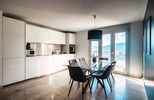 Montagnola Apartment | Luxurious two-bedroom apartment with Lake View (COLLINA D'ORO)