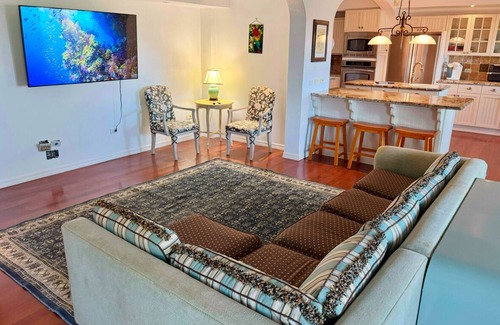 Estate Southgate House | Luxurious Villa - Downstairs Level with Patio