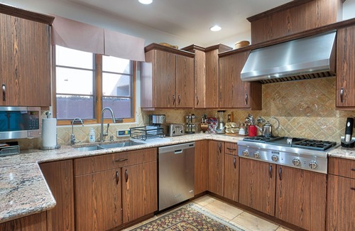 Downtown Santa Fe Condo | Luxuriously furnished Condominium by Convention Center