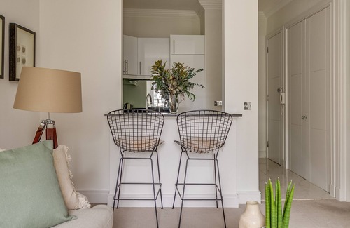 Warwick Apartment | Luxury 1bed Flat on Eccleston Square