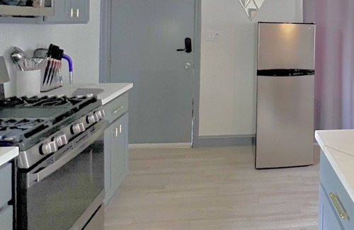 Houston Apartment | Luxury 2 bedroom near IAH