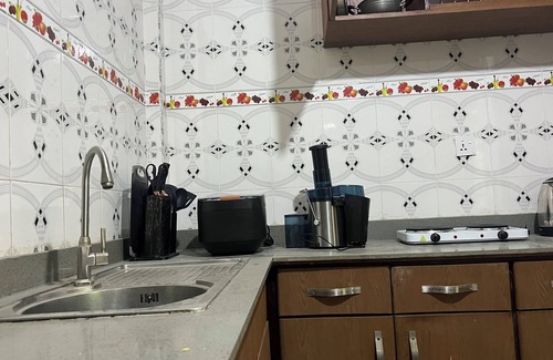 Accra Condo | Luxury 2-Bedroom Suite in Lapaz/New Achimota