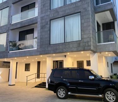 Labone Apartment | Luxury 2 bedrooms Labone Loft suites