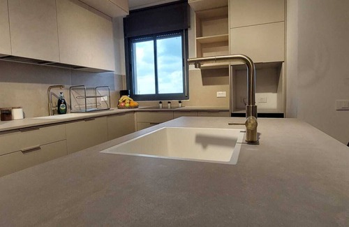 Kiryat HaLeom Apartment | Luxury 2 BR Apt in Machane Yehuda Jerusalem-71