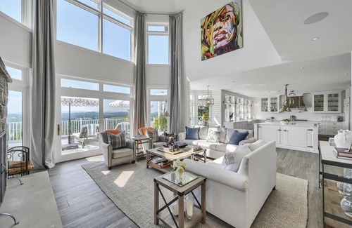 Westtown House | Luxury 23-Acre Hudson Valley Retreat - Heated Pool, Sauna, Padel, and Barn Games