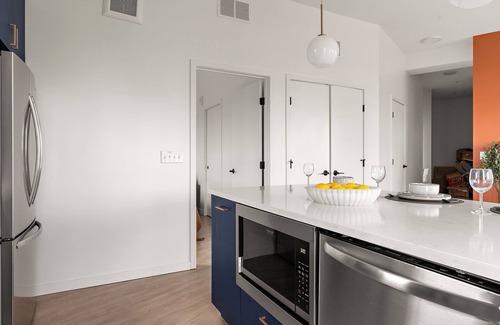 Downtown Minneapolis Condo | Luxury 2Bd Condo DT Minneapolis, Minutes From Convention Center & US Bank Arena