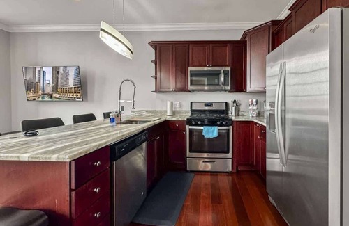 Olde Kensington Apartment | Luxury 2BD | Northern Libs | 2 Beds | Onsite gym