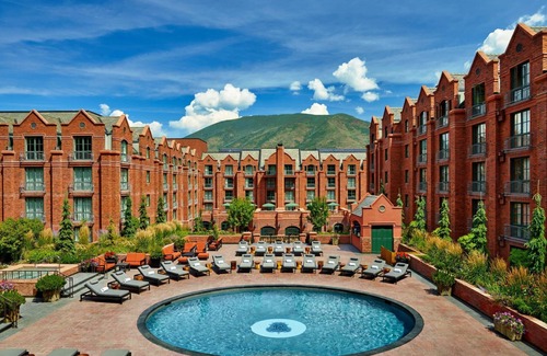 Downtown Condo | Luxury 2BR residence at The St. Regis in downtown Aspen w/resort amenities!