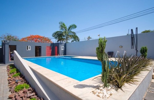 Labadi Apartment | Luxury 3-Bedroom Apartment in Cantoments Accra -10