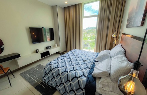 Antiguo Cuscatlan Apartment | Luxury 3-br Penthouse Condo