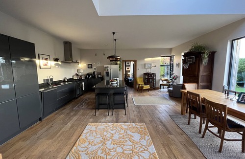 Castleconnell House | Luxury 4 Bedroom Family Home in Quaint Shannon Side Village