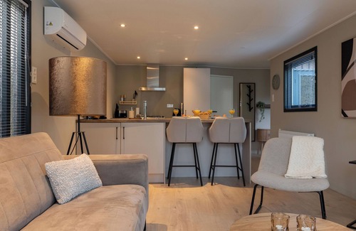 Krachtighuizen Ski Chalet | Luxury and new 4p chalet in wooded area on the edge of the Veluwe