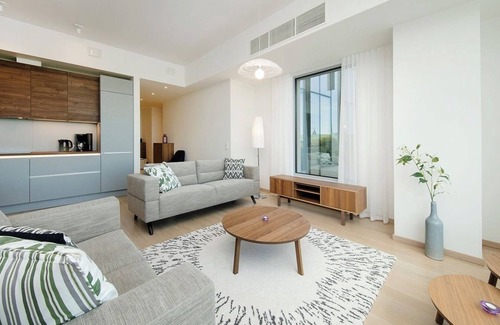 Old Town Apartment | Luxury Apartment in Prime Area