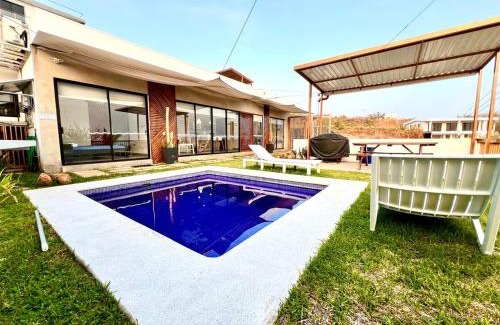 La Libertad Apartment | Luxury Apartment- View- Pool- La Libertad Surfcity