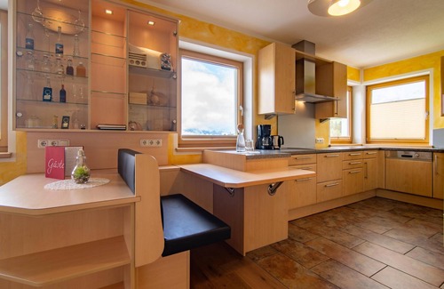 Kolsassberg Apartment | Luxury apartment with private terrace