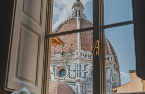 Duomo Apartment | Luxury Apartment With Stunning View