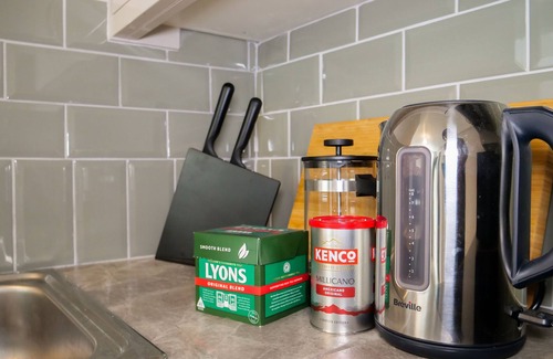 Temple Bar Apartment | Luxury Apt , w/2 bath -Perfect for large groups!