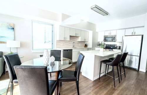 Downtown Apartment | Luxury Apt with High End Amenities