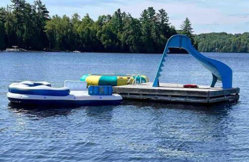 Magnetawan House | Luxury Beach Cottage - Maijac Resort & Marina