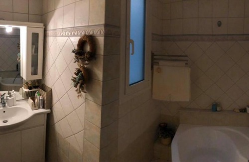 Kiato Apartment | Luxury Beach Flat with Gorgeous Sea View