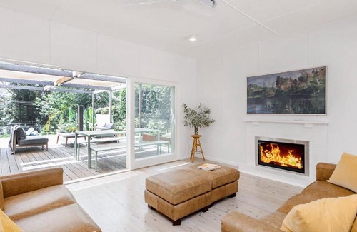 Macmasters Beach House | Luxury Beach Shack With Pool and Short Walk To Beach