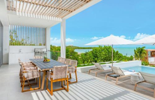 Leeward Settlement Villa | Luxury Beachfront Villa at Beach Enclave Long Bay