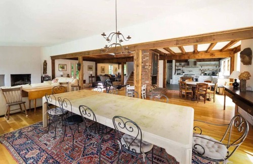 North Egremont House | Luxury Berkshire Retreat with Pool and Hot Tub and Sleeps 18