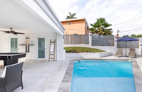 Cupey House | Luxury Casa CALIAD