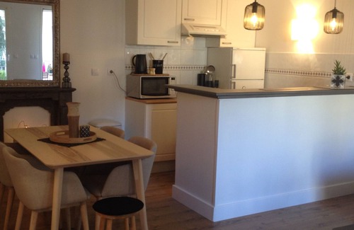 Mazarin Quarter Apartment | Luxury charm, terrace historic center Mazarin district with elevator