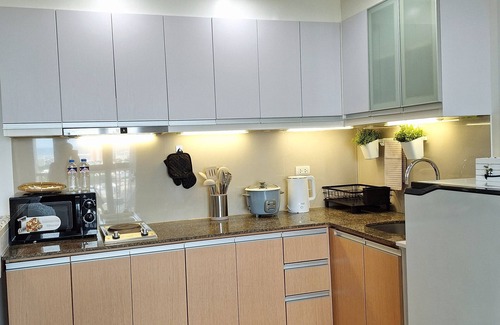 Pinagsama Condo | Luxury coastal, Grand Canal viewndesigned for pure comfort.
