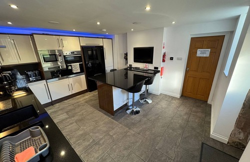 Combs Cottage | Luxury Converted Barn Cottage in the Peak District